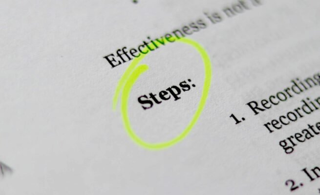 Circular design featuring the word "steps" in the center.